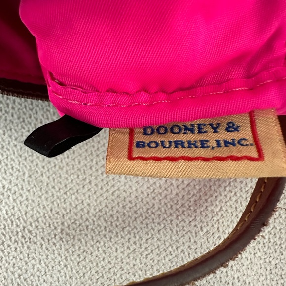 DOONEY & BOURKE BLUE TRIPLE ZIPPER FRONT CROSSBODY BAG - Picture 8 of 14